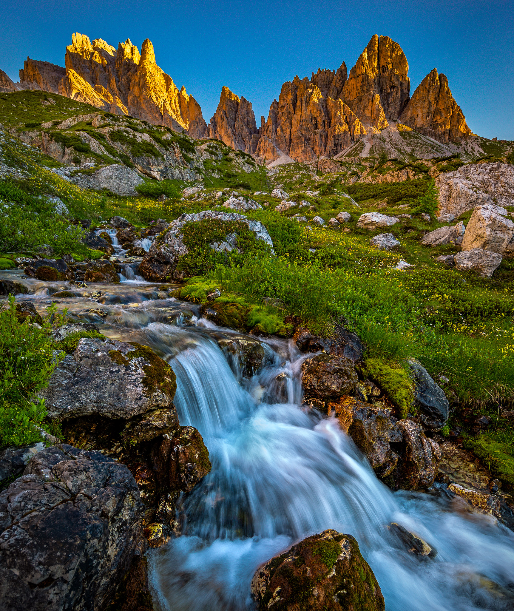 Propera Crest & Valley, Italian Dolomites