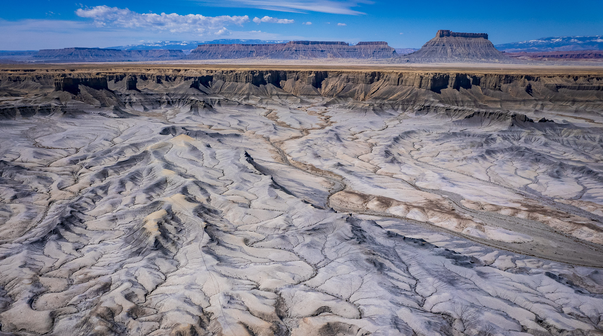 Factory Butte & Moonscape badlands