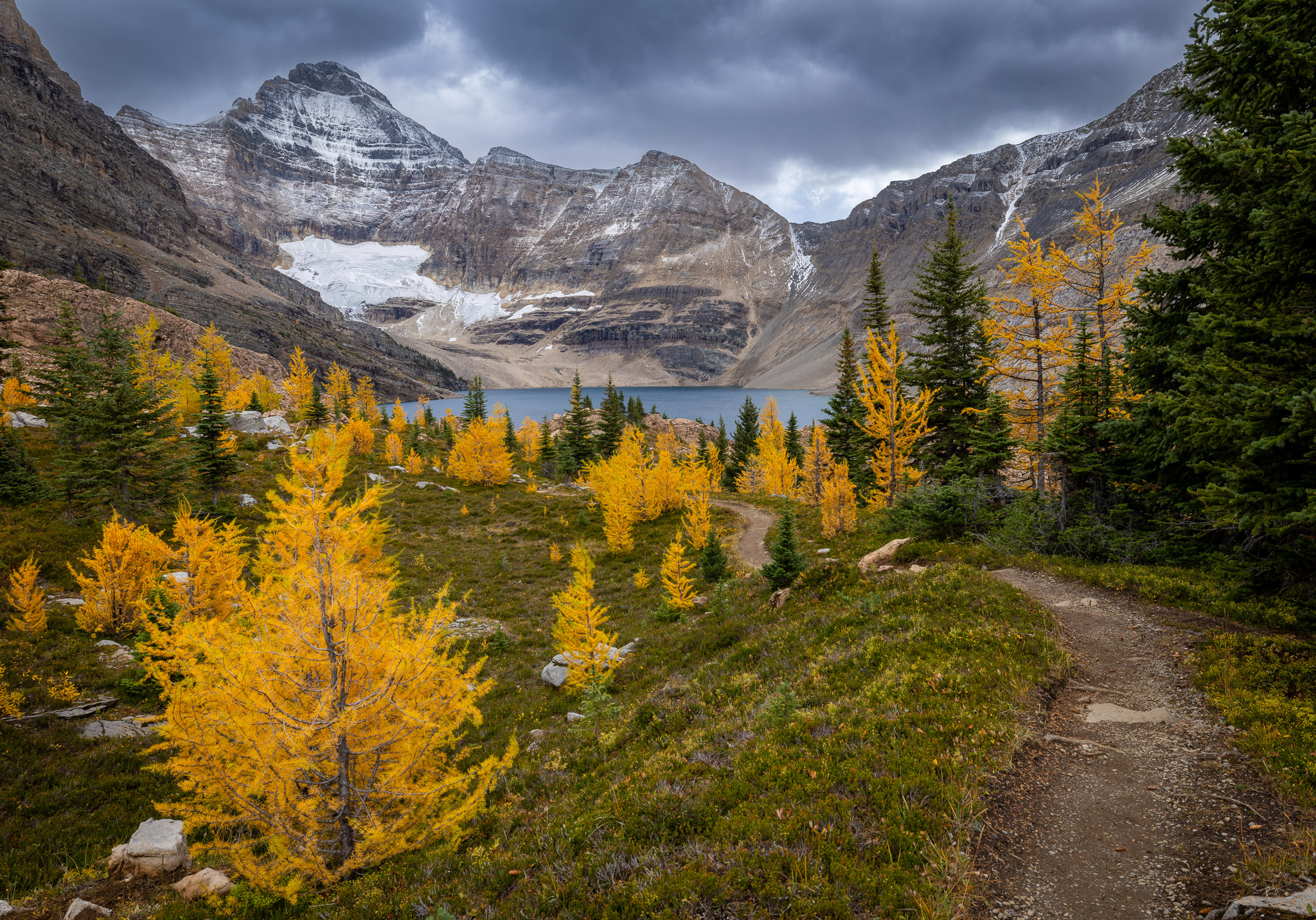 High Level Circuit Trail to McArthur Lake