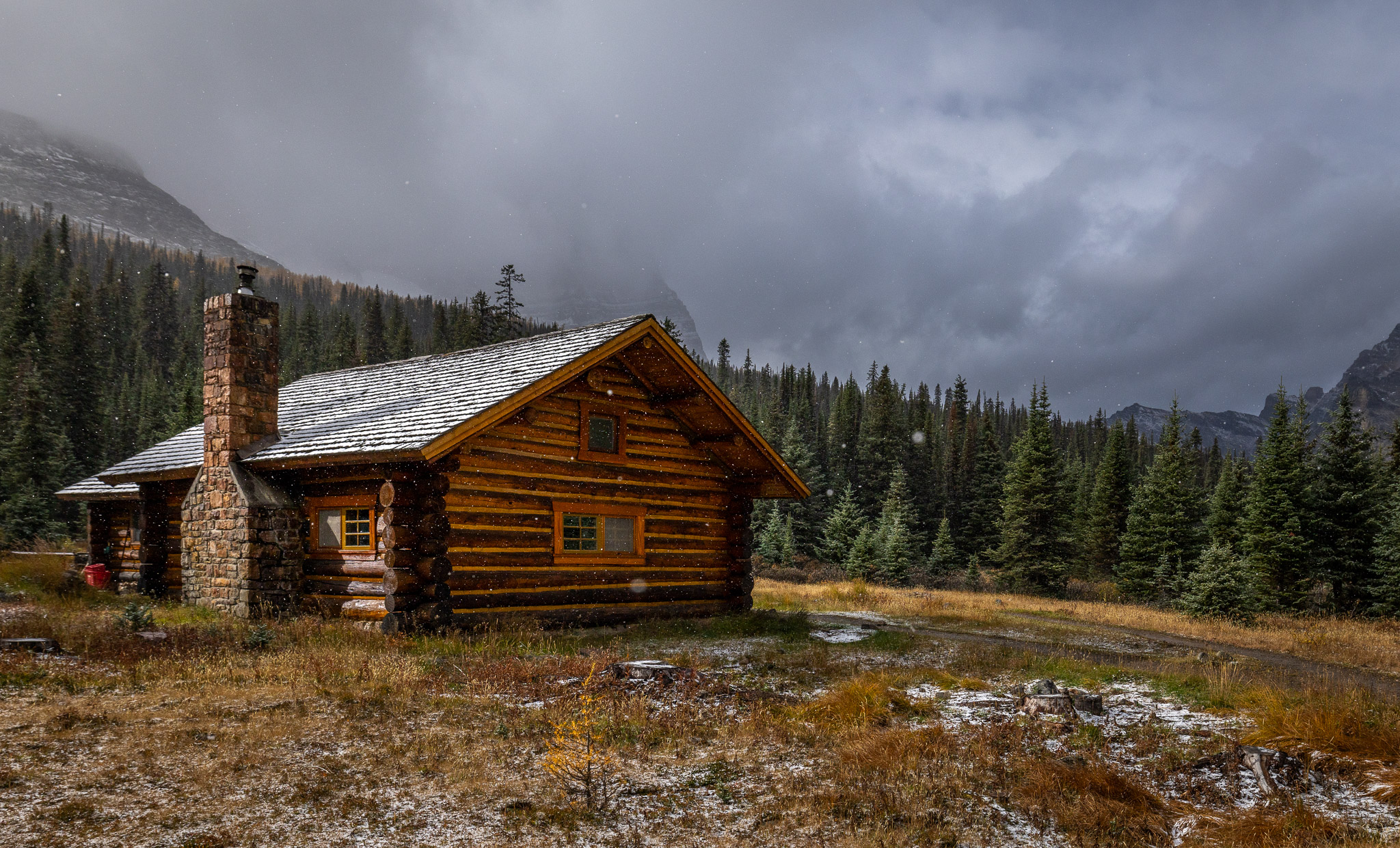 Elizabeth Parker Hut in snow flurries