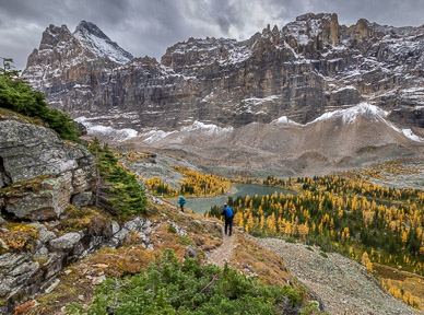 Descending to Hungabee Lake, Opabin Plateau