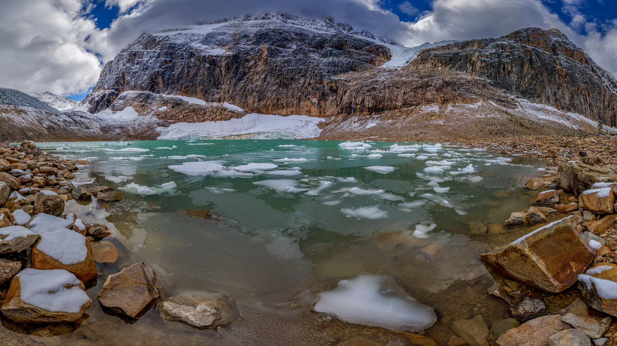 Cavell Lake, Jasper NP