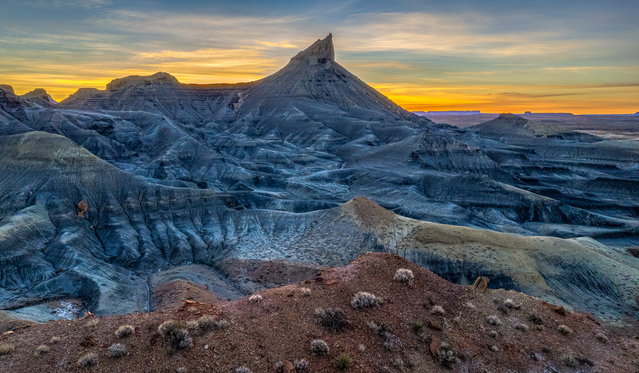 Sunrise on Smoky Mountain, Glen Canyon