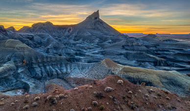 Sunrise on Smoky Mountain, Glen Canyon