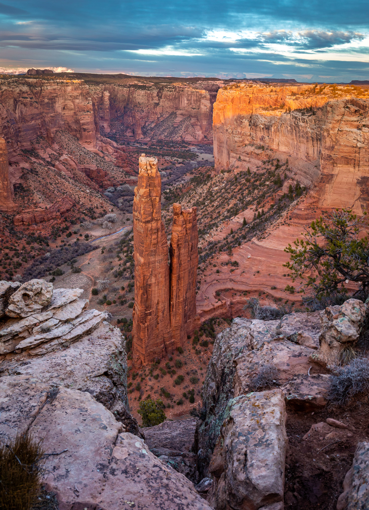 Canyon de Chelley's Spider Rock in evening light