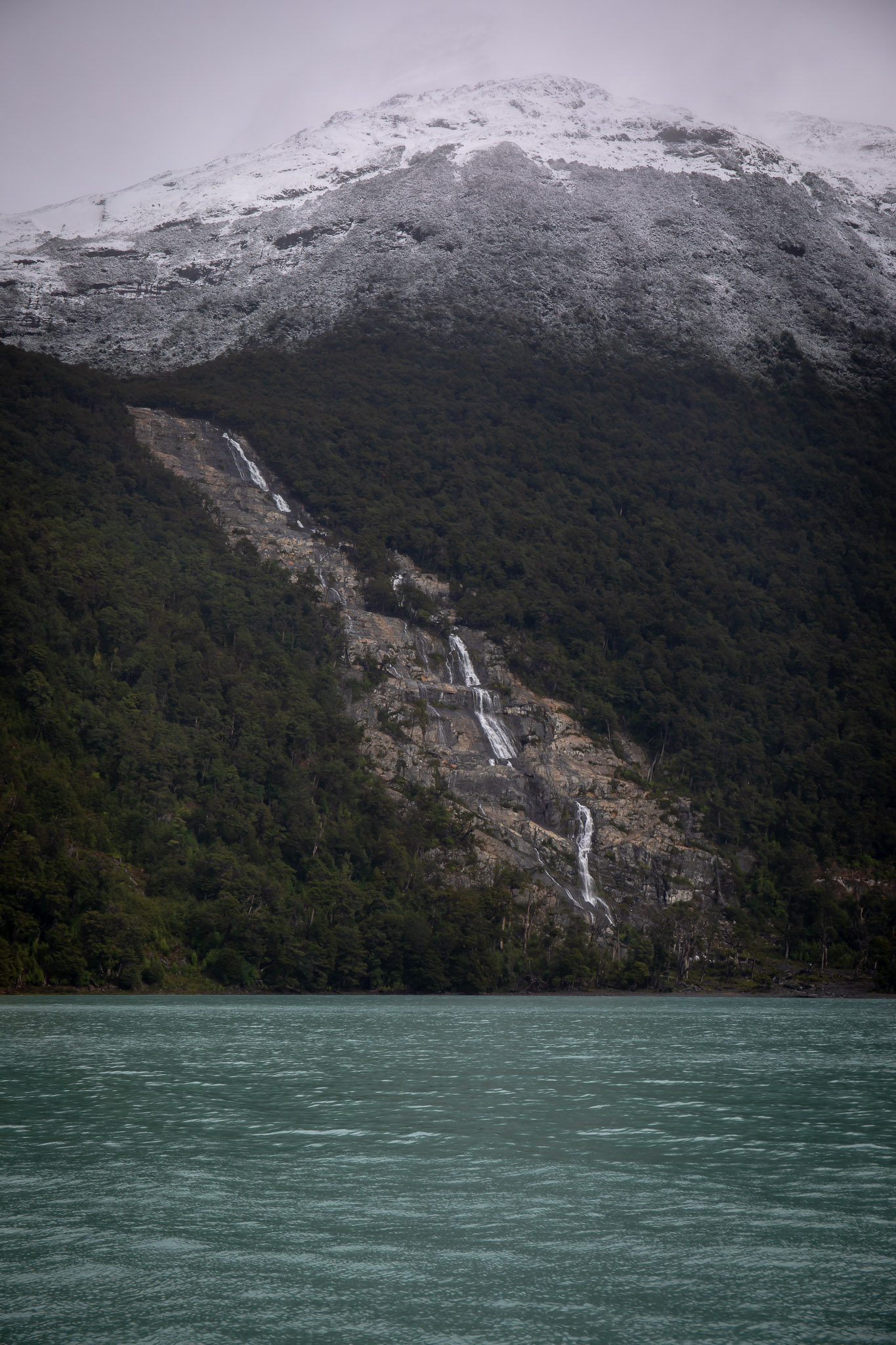 Lago Argentino sights