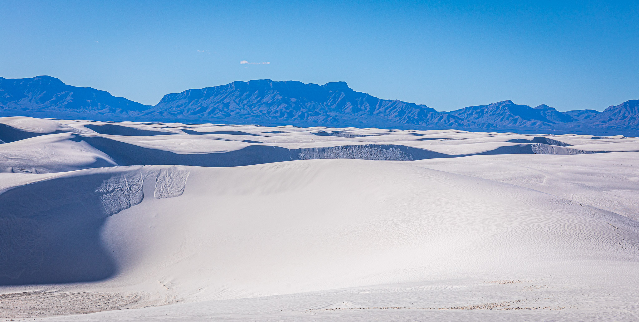 White Sands, Organ Mountains in distance