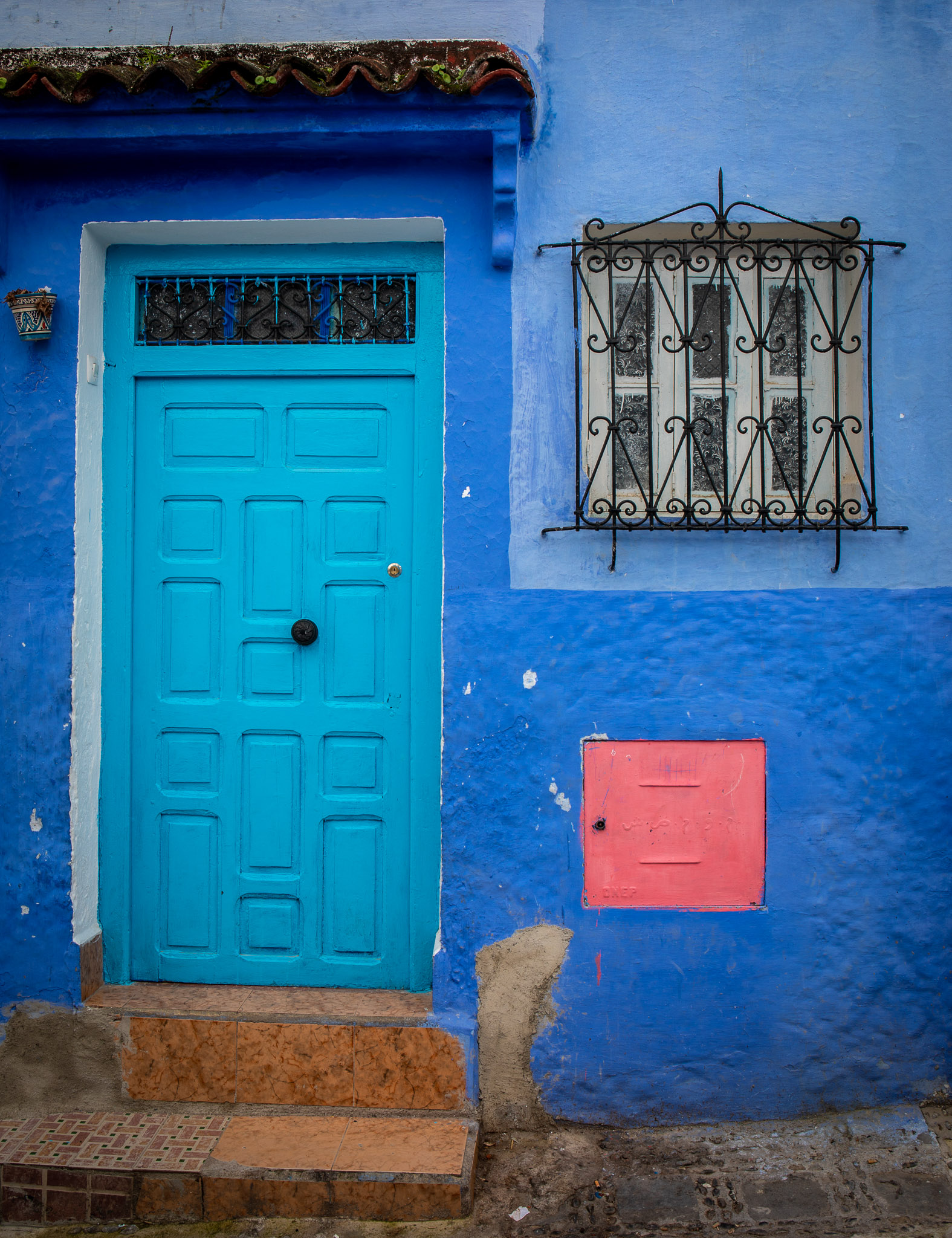 Chefchaouen door