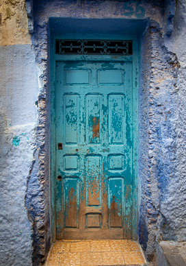 Chefchaouen door