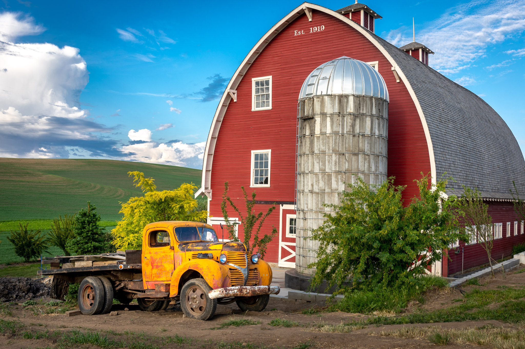 Truck & Barn