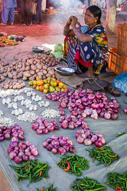 Chilpi village marketplace