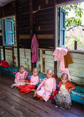 Yangon Buddhist nunnery