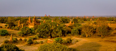Late light on Bagan's plain