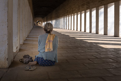 Shwezigon Pagoda's entry corridor