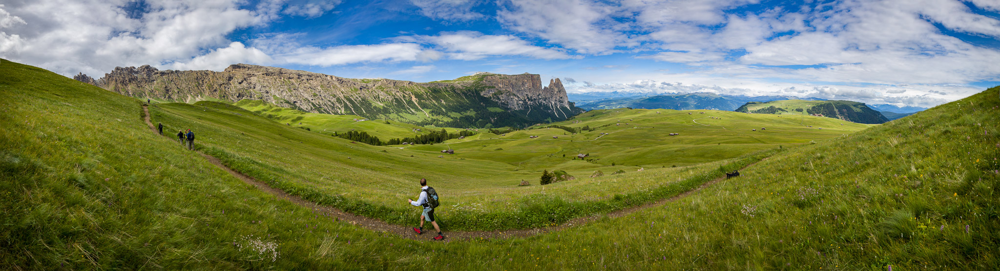 Hikiing in Alpe di Siusi