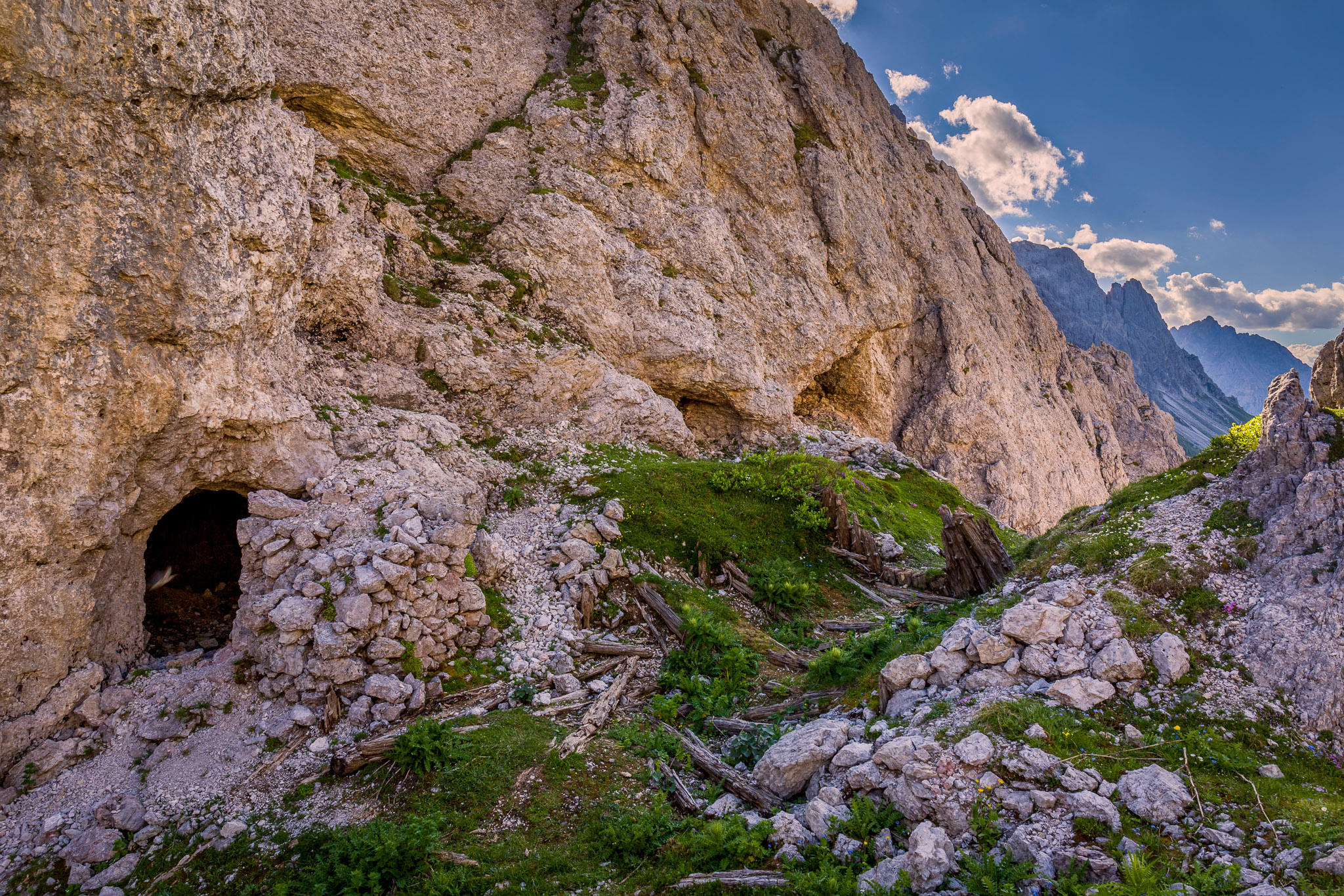 World War I battlements on the col