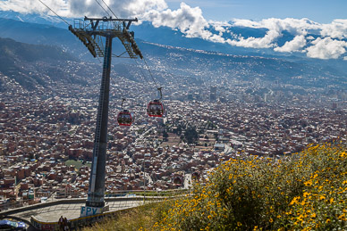 One of LaPaz's new cable car lines