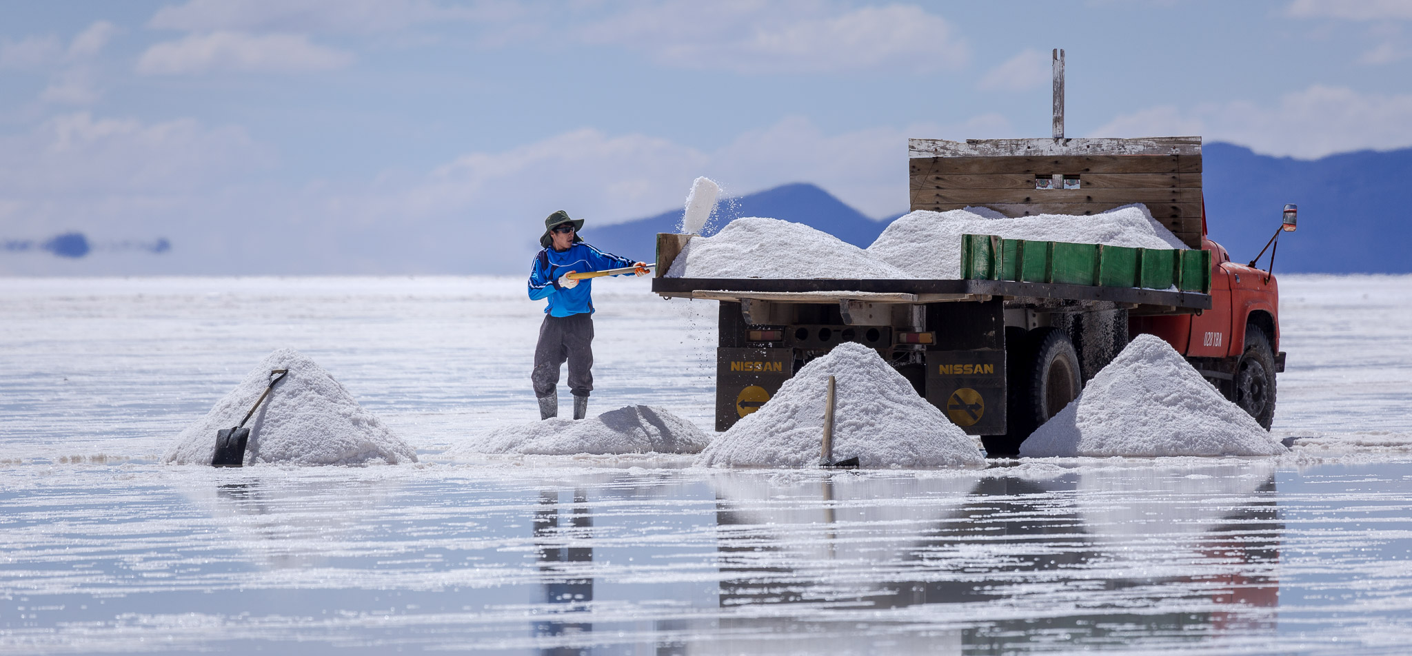 Salar de Uyuni salt farming