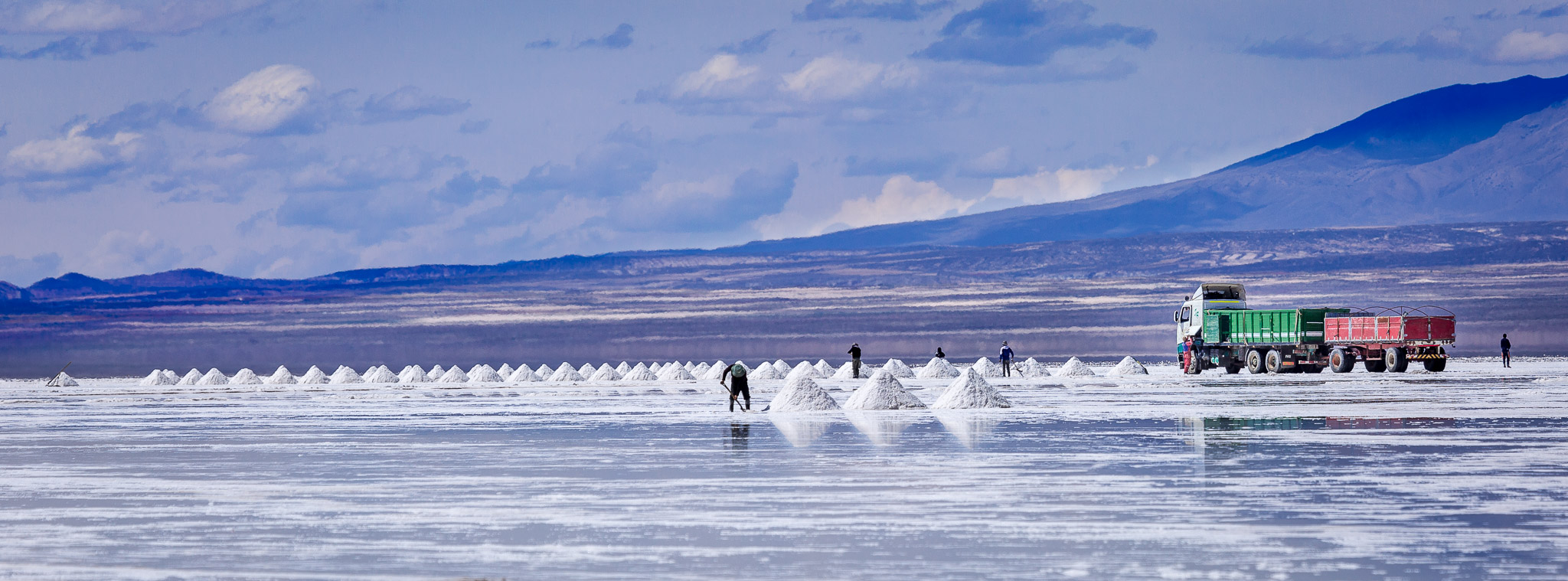 Salar de Uyuni salt farming