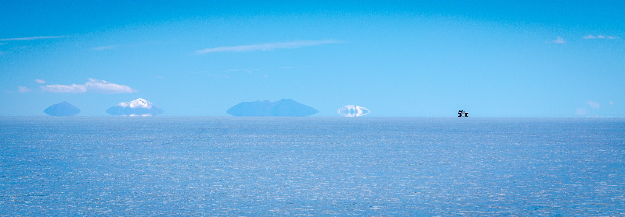 Driving on Salar de Uyuni