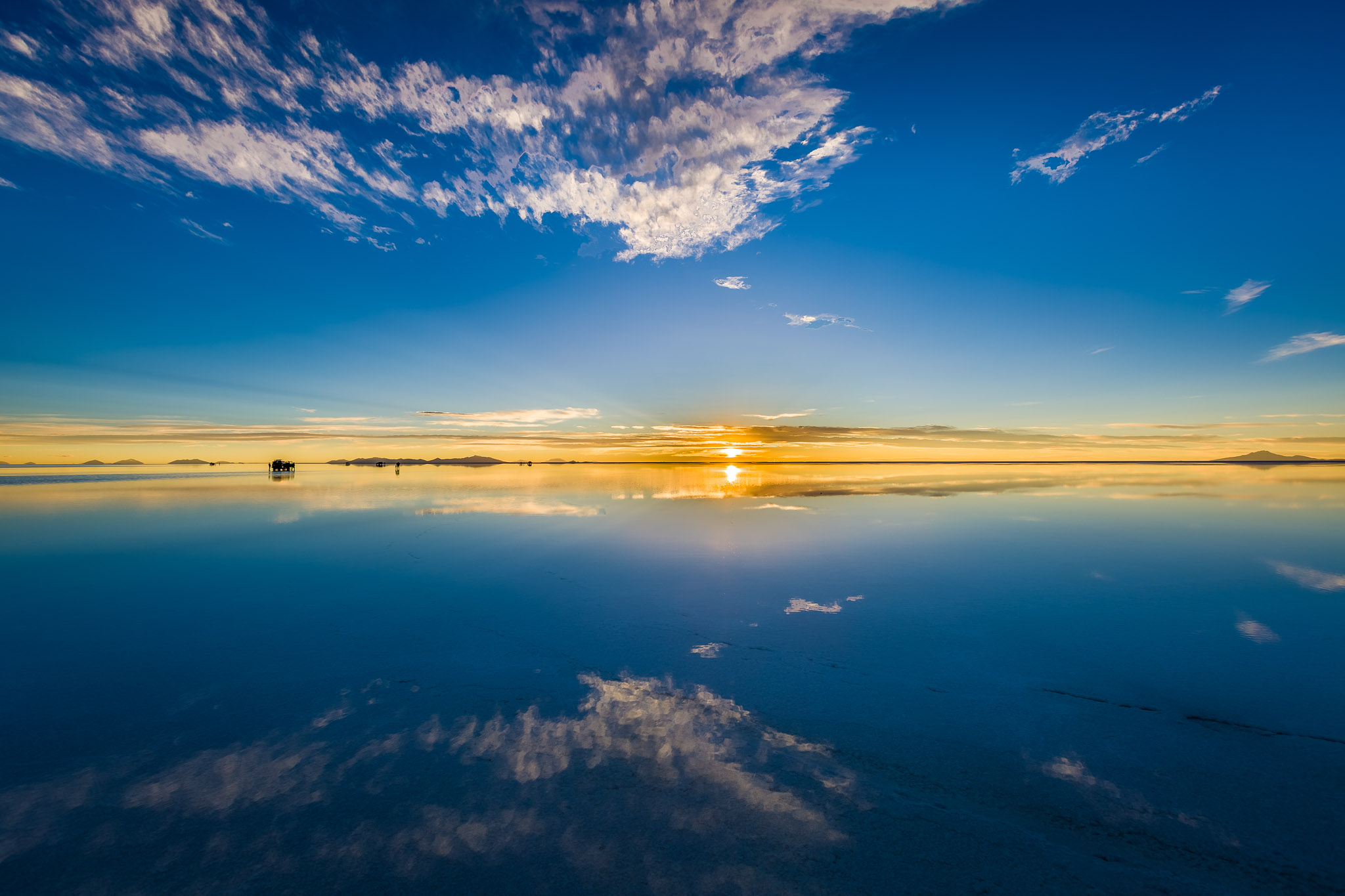 Sunset on Salar de Uyuni