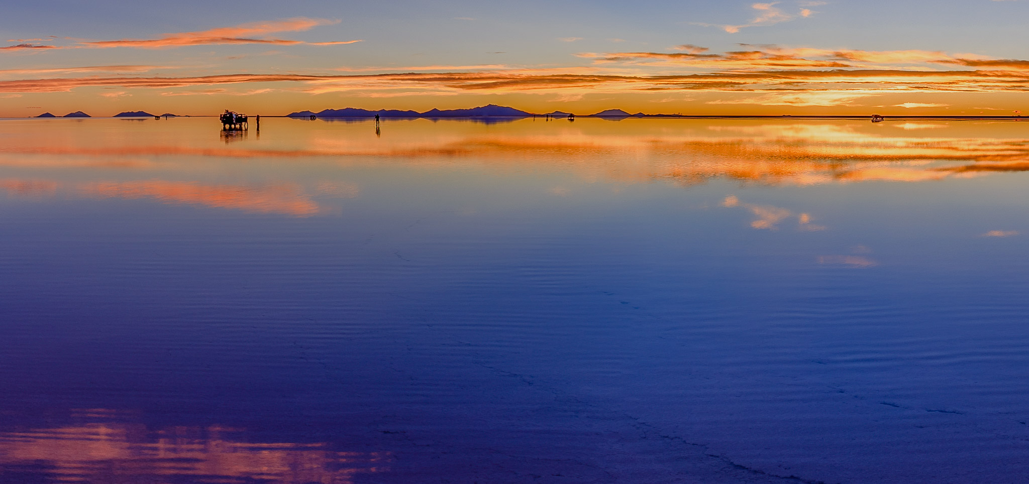 Sunset on Salar de Uyuni