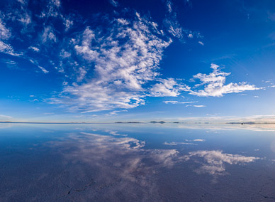 Sunset on Salar de Uyuni
