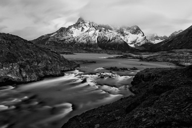 Lago Nordenskjold outlet