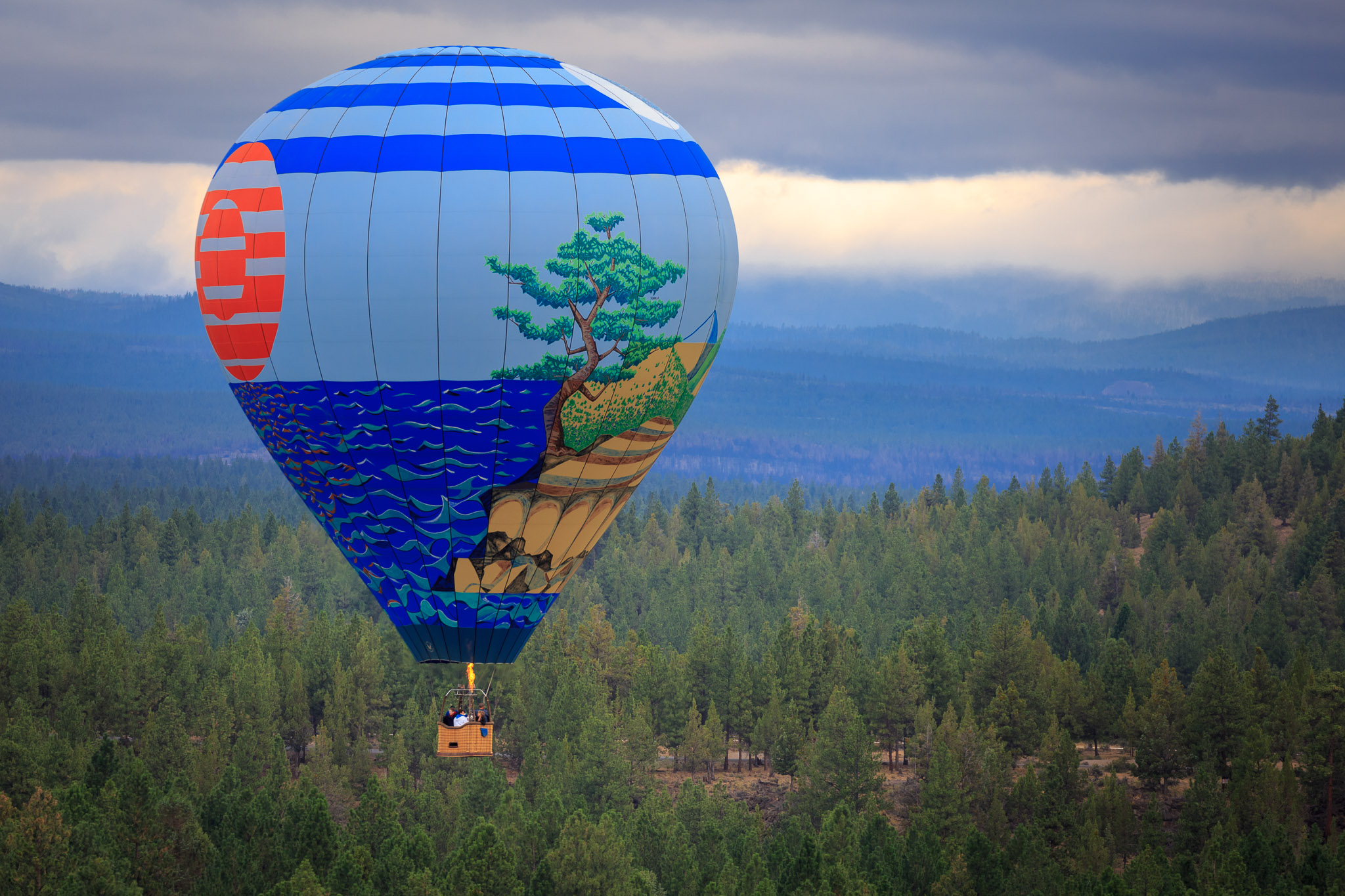 Hot Air Balloon over Awbrey Glen, Bend, Oregon