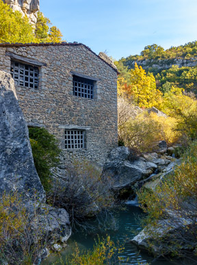 Abandoned Ouvèze water mill