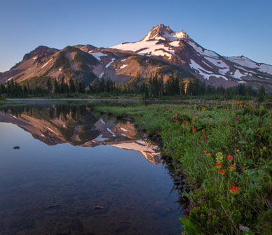 Dawn on Mt. Jefferson from Russell Lake