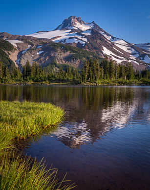 Late light at Russell Lake