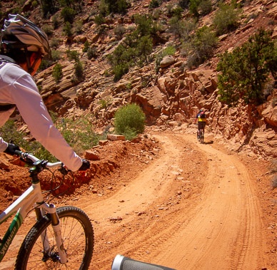 Starting down Flint Trail