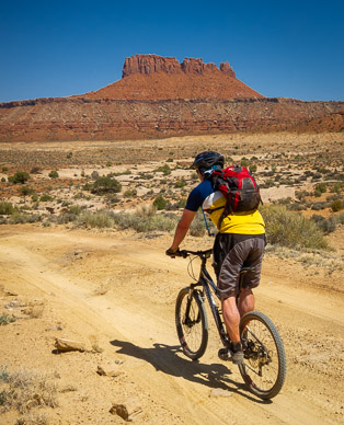 On the way to Maze Overlook