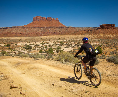 On the way to Maze Overlook