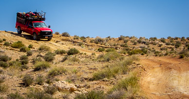 Truck sweeping behind us on way to Maze Overlook