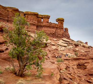 Climbing out of The Maze up to Brimhall Point
