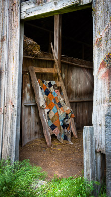 Old barn quilt near Rosalia, The Palouse, Washington