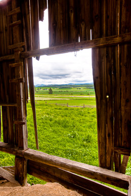 Barn outside Potlatch, Idaho