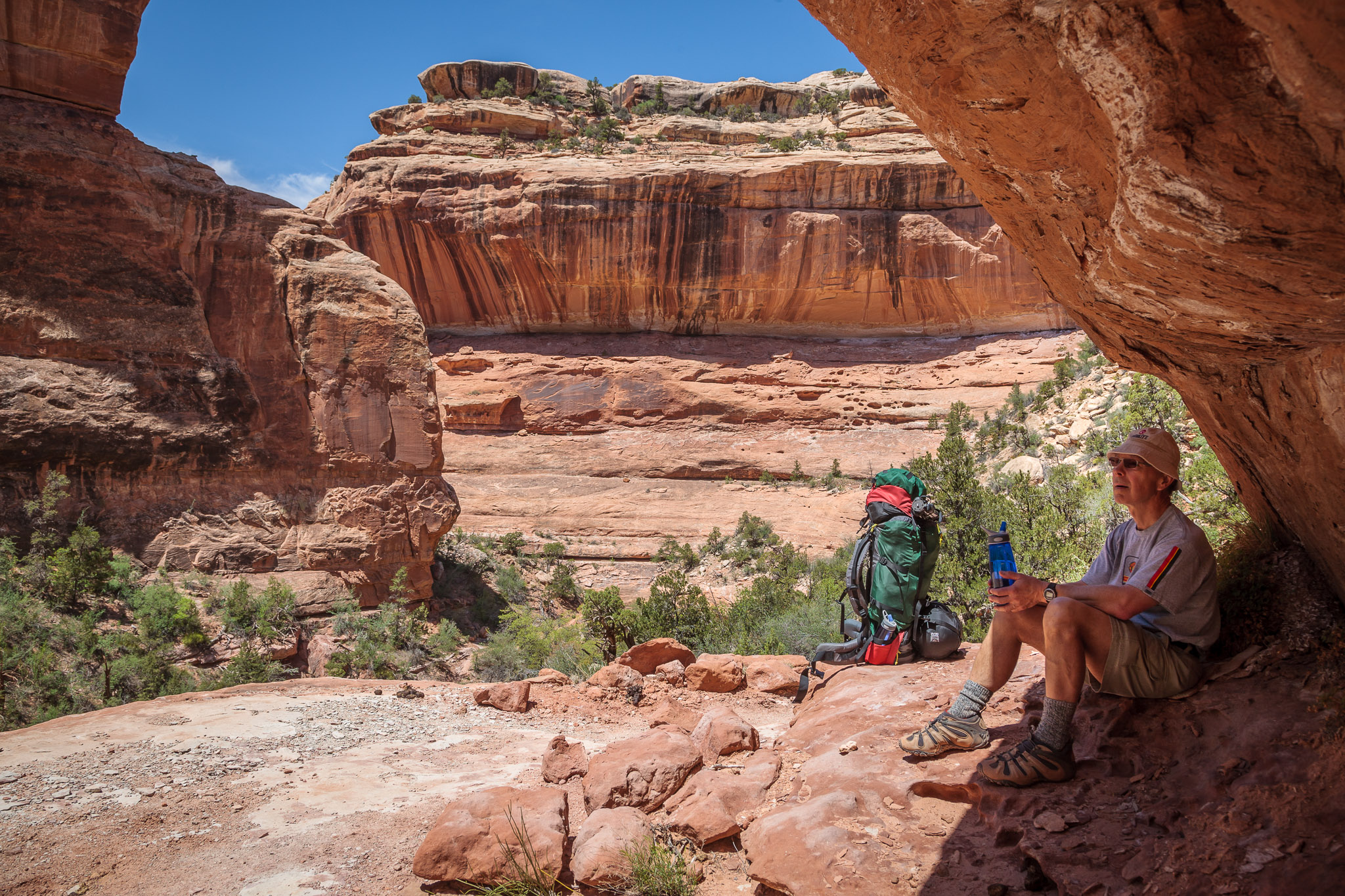 Our first break in Kane Gulch (temp in the 80's)