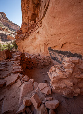 Soot outline of original structure at Green Mask Ruins
