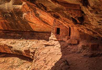 Grainary ruin near mouth of Bullet Canyon