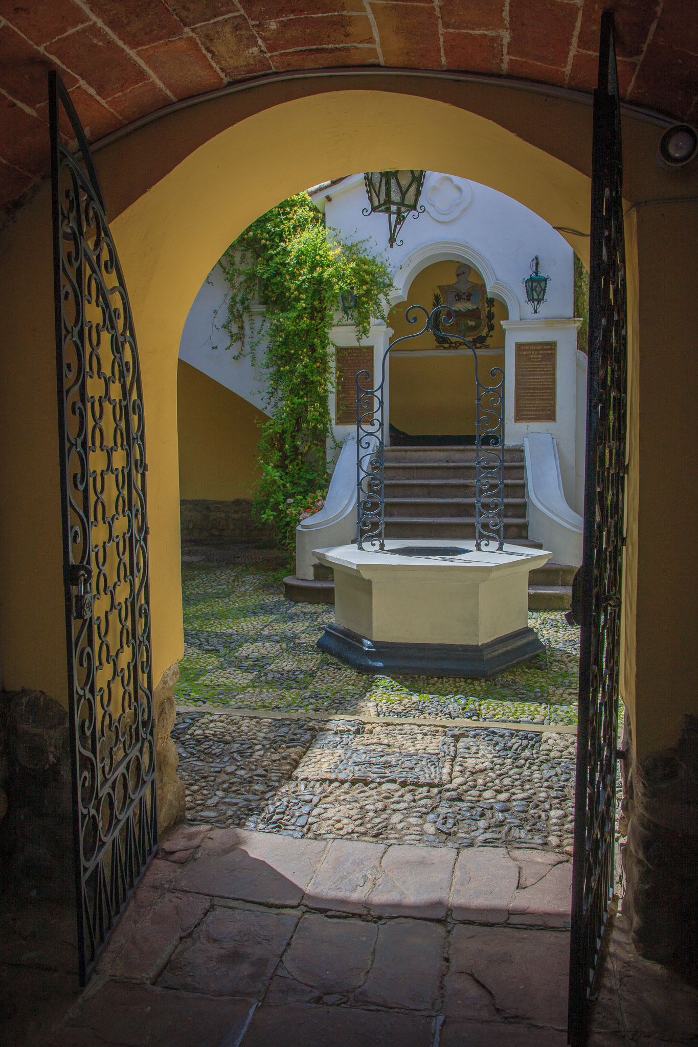 Museum courtyard on Calle Jaen, La Paz