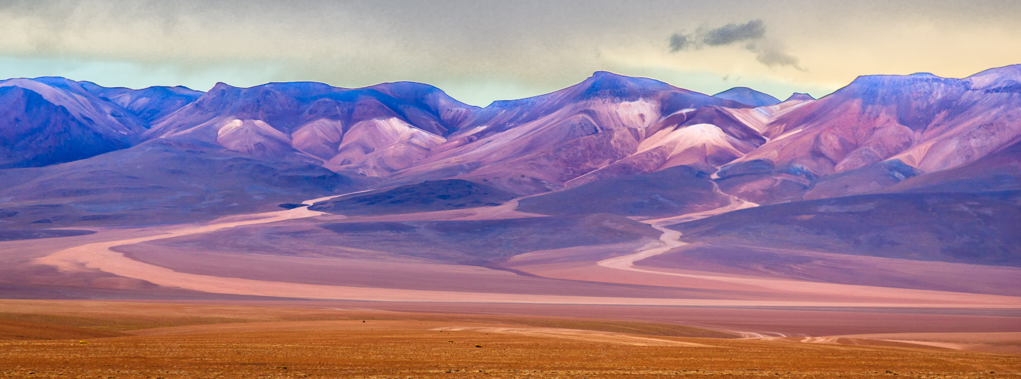 Evening light on alluvial fans near Tayka Hotel del Desierto