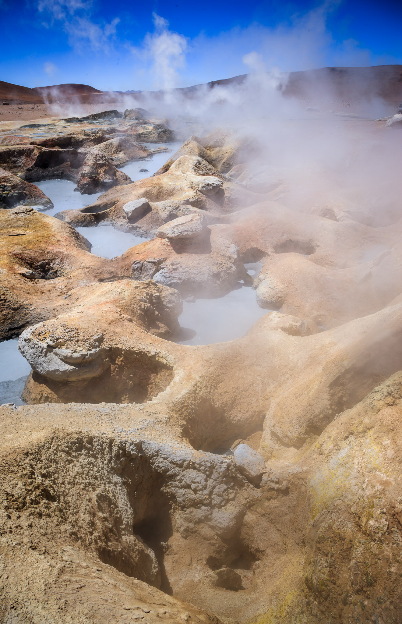 Sol de Manaña hot springs