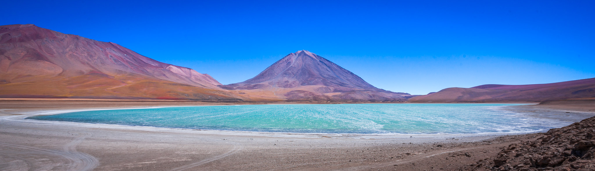 Laguna Verde & Volcan Licancabur