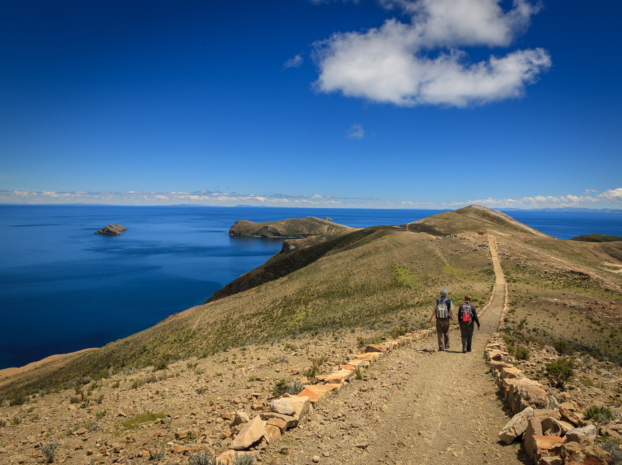 Martha & Reinaldo hiking out to Chincana, Isla del Sol