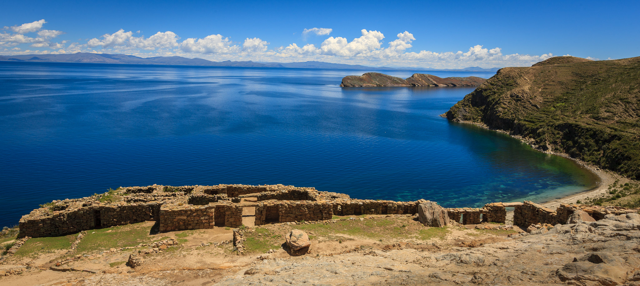 Chincana's ruins where Inca priests lived, Isla del Sol