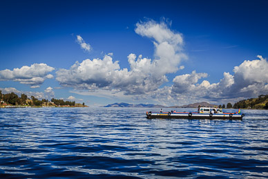 Ferry across Tiquina Straits