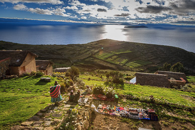 Setting up handicrafts for sale at EcoLodge, Isla del Sol